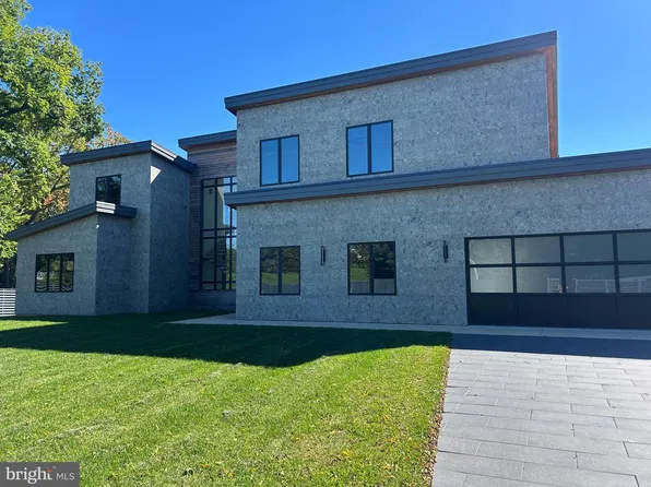 298 Paoli Pike, Malvern, PA 19355