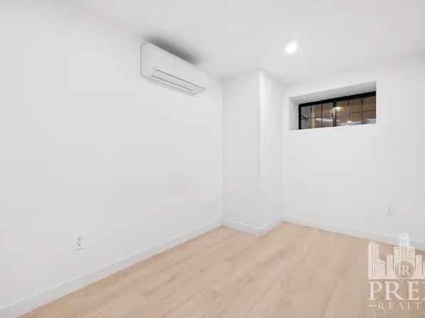 161 East 89th Street image 18 of 22