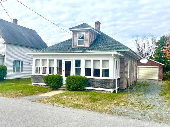 12 Summer Street, Northumberland, NH 03582