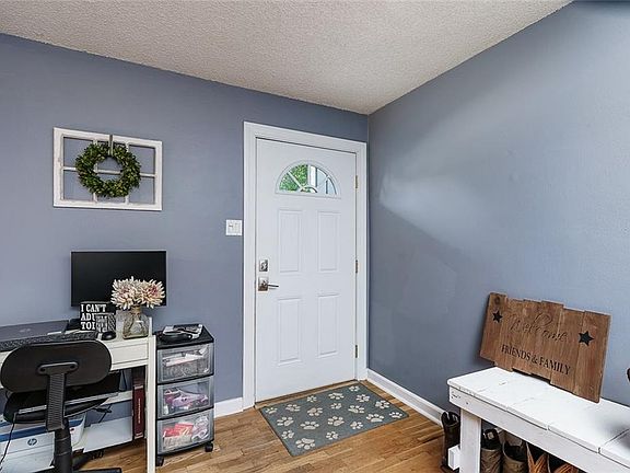 4th image of 1743 Avenue E