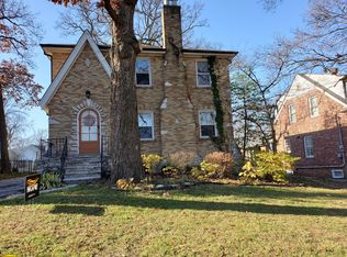 127 Parkland Ave, Saint Louis, MO 63122