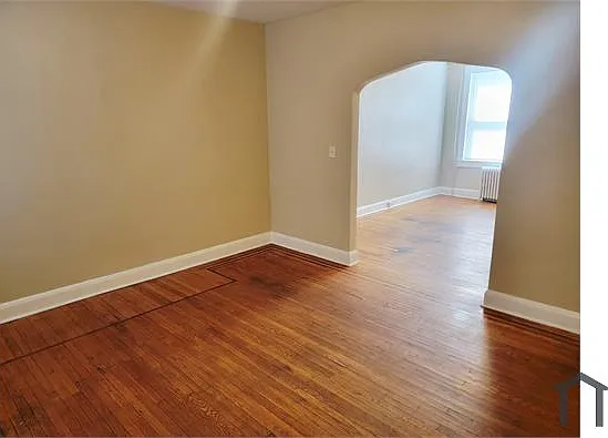 2826 Mayfield Ave — Photo 10