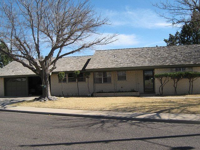 1st image of 2210 Salinas Ave