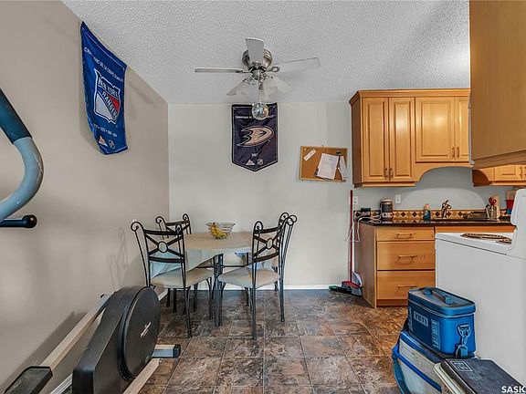4th image of 207C Tait Pl #204