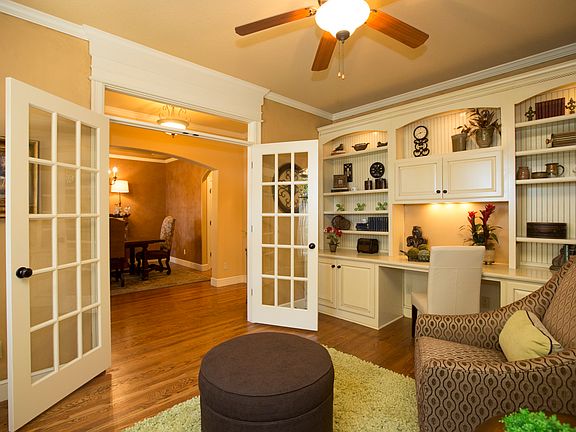 Fabulous built in bookcases