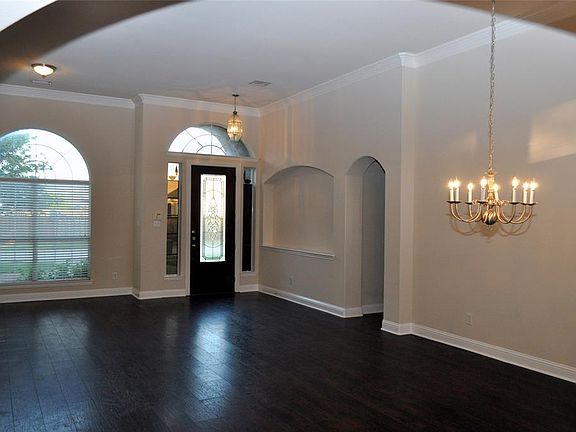 4th image of 7007 Canyon Meadow Dr