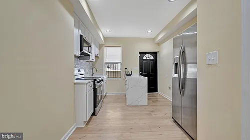 307 S Smallwood St Photo 1