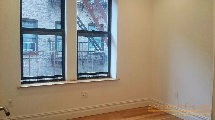 Rented by aptsandlofts.com | media 12