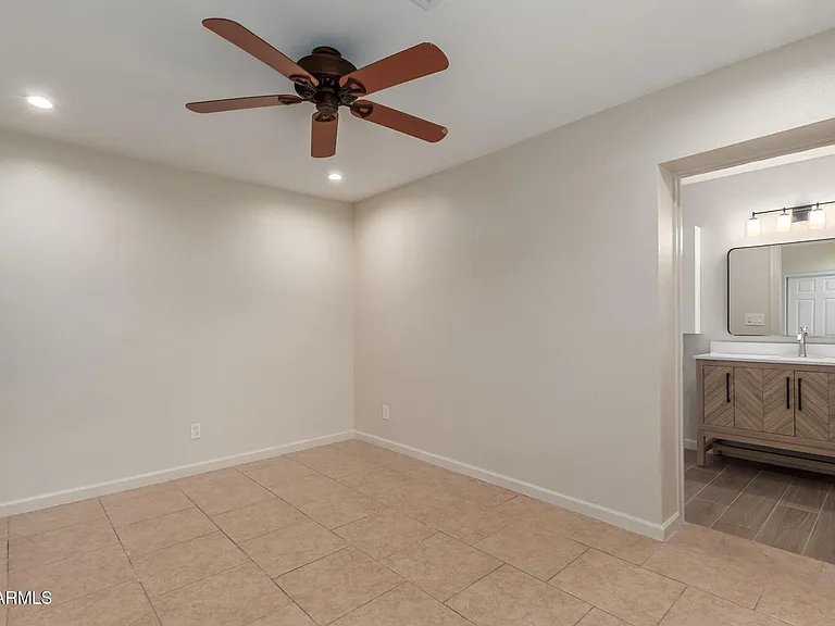 1628 E Del Rio Dr — Photo 18
