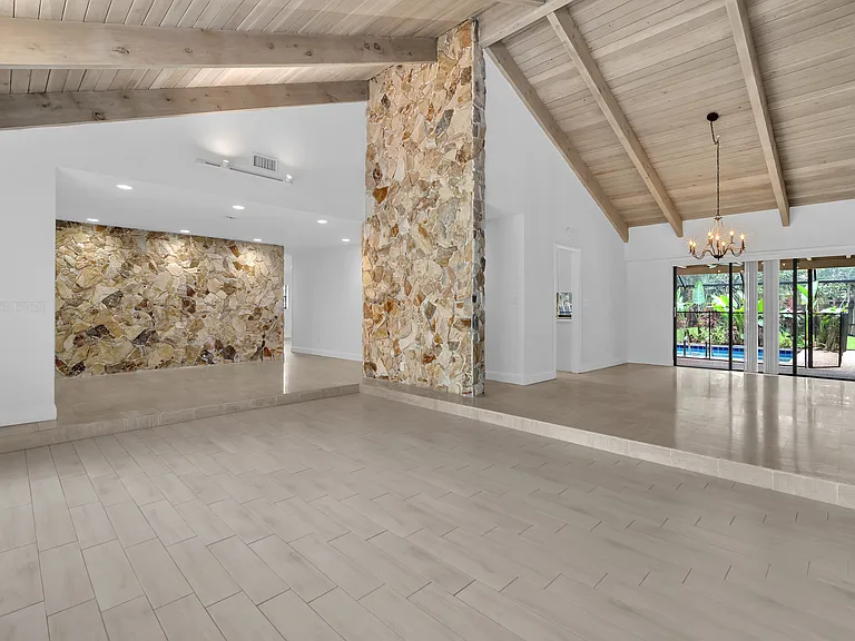 6878 Entrada Pl — Photo 12