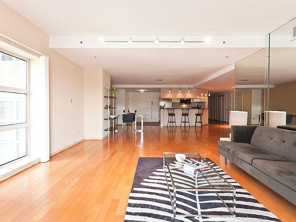 3rd image of 250 President St Unit 700