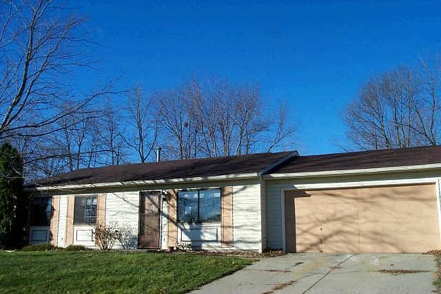 1st image of 2902 Heatherlea Dr