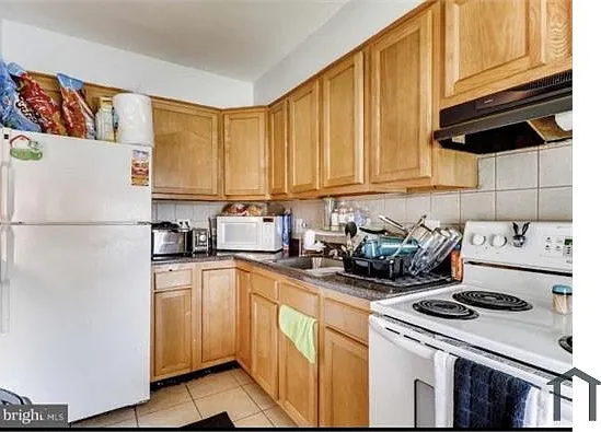 1337 Taylor Ave #UPPER — Photo 7