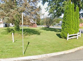 201 Pershing Blvd, Reading, PA 19607