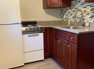 2 Charles St, Randolph, MA 02368
