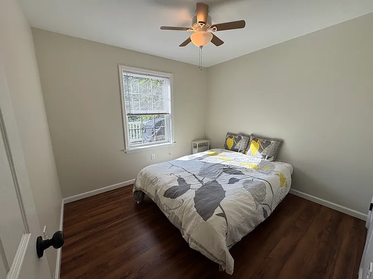 2094 Fieldcrest Dr — Photo 12