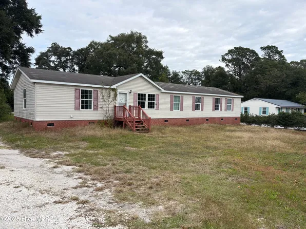 5013 Oleander Drive, Wilmington, NC 28403