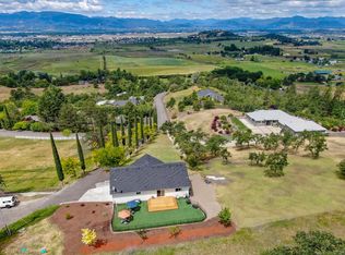 3560 Dodson Rd, Medford, OR 97504