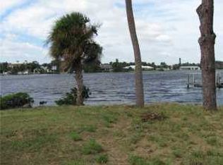 19193 SE Jupiter River Dr, Jupiter, FL 33458