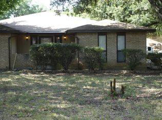 2725 Luzon Rd, Irving, TX 75060