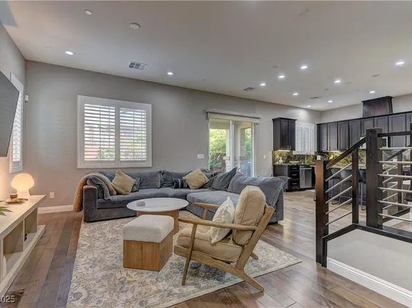 10360 Pescado Ln, Las Vegas, NV 89135