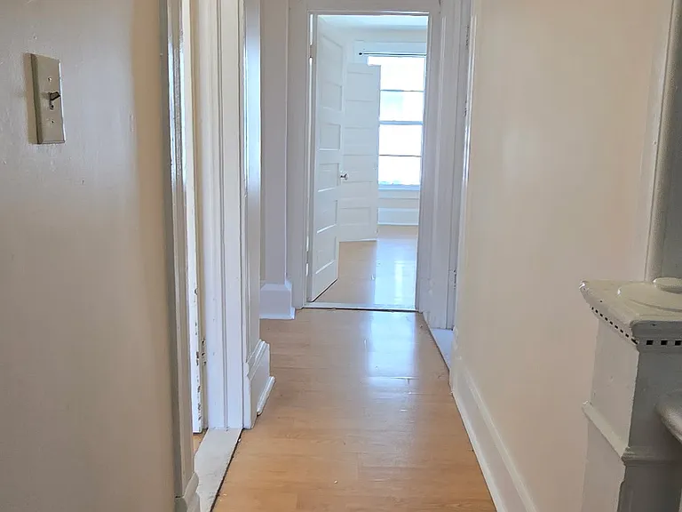 1105 Fillmore St — Photo 4