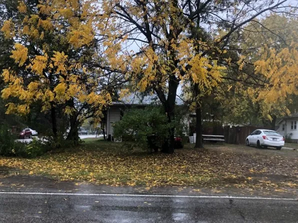 4938 Rockville Rd, Indianapolis, IN 46224