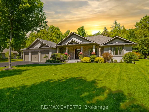 48 Marni Ln, Springwater, ON L0L 2K0
