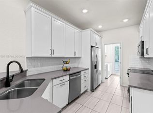 1190 Eucalyptus Dr UNIT 1, Hollywood, FL 33021