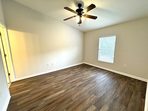 5th image of 1448 Sioux Lookout Dr Unit 207