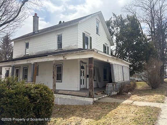 3rd image of 728 Main St