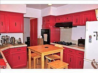 3rd image of 8546 W West Knoll Dr