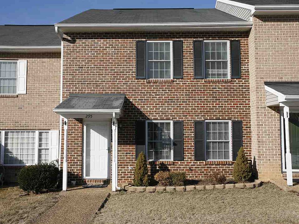1st image of 295 Emerald Dr