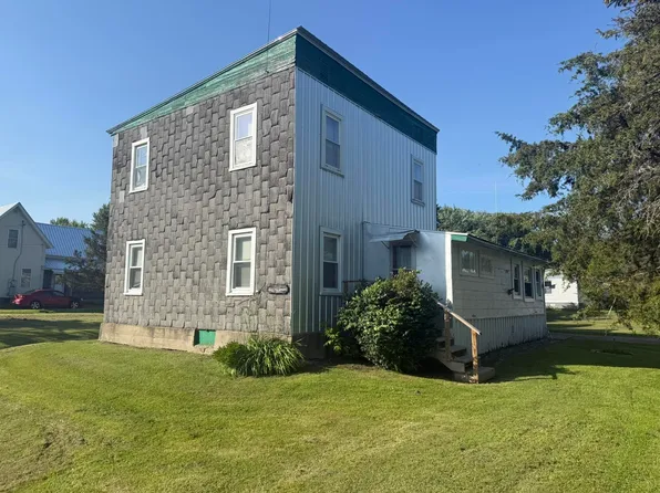 423 Rensselaer St, Rensselaer Falls, NY 13680