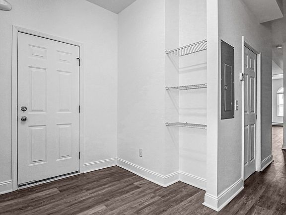 5th image of 166 S 18th St #176B