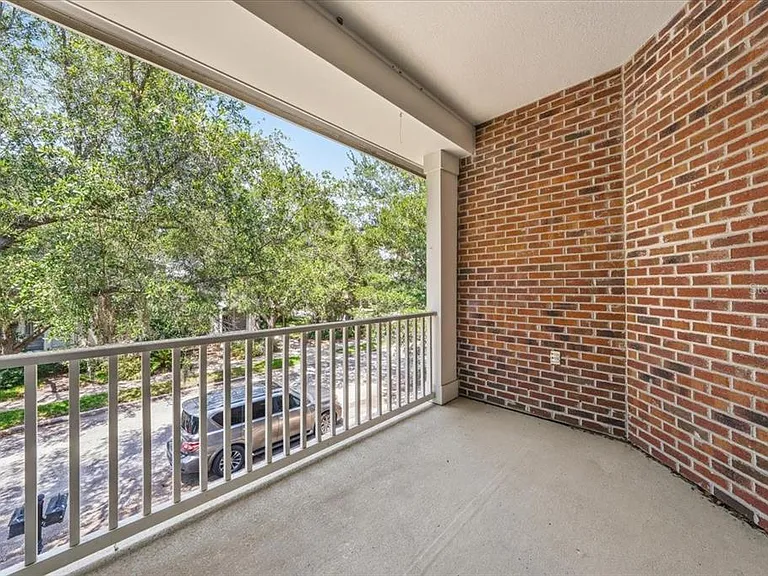 9606 Royce Dr — Photo 17
