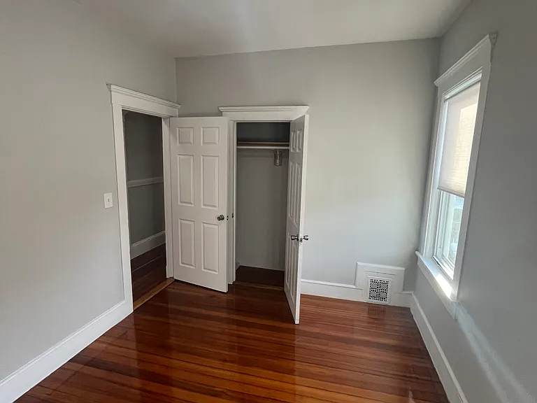 17 Roseclair St #3 — Photo 28