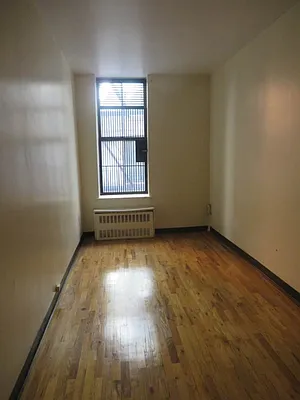 Rented by Bohemia Realty Group | media 16