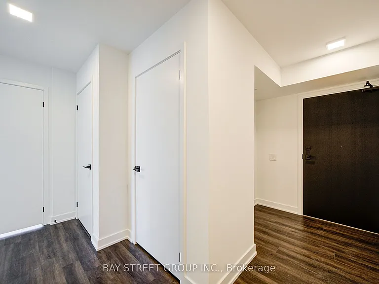 609 Sherbourne St #2302 — Photo 12