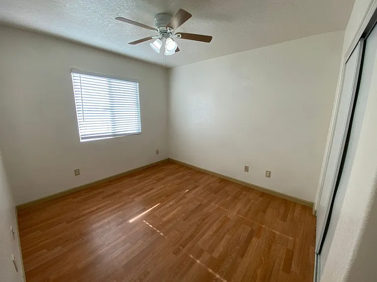 13632 Nassau Dr — Photo 7