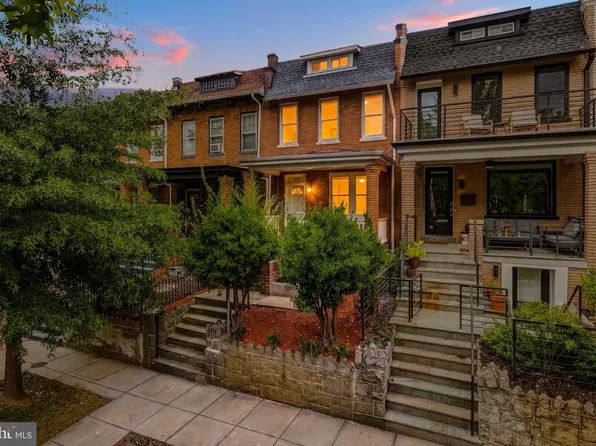 1226 Owen Pl NE, Washington, DC 20002