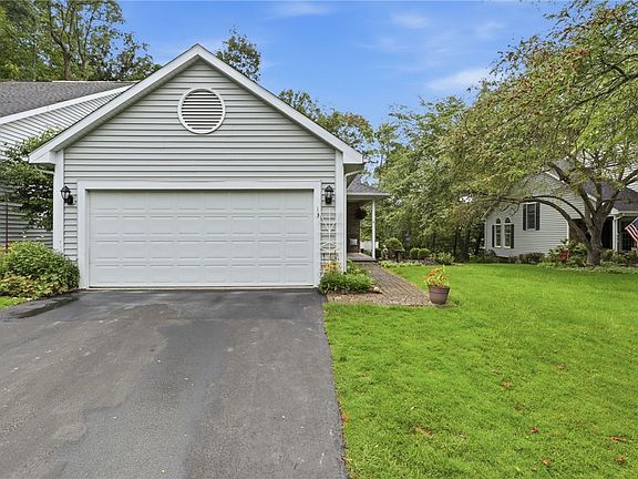 3rd image of 13 Medford Way