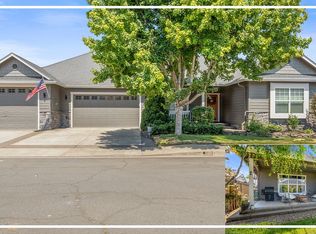 7184 F Pl, Springfield, OR 97478