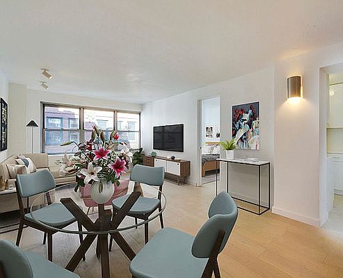 1st image of 60 W 13th St APT 7C