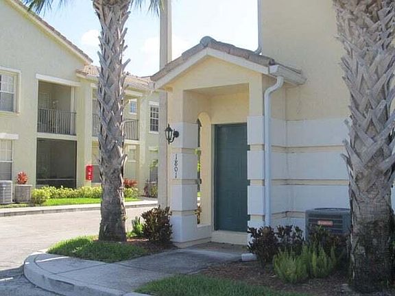 2nd image of 1801 Belmont Place