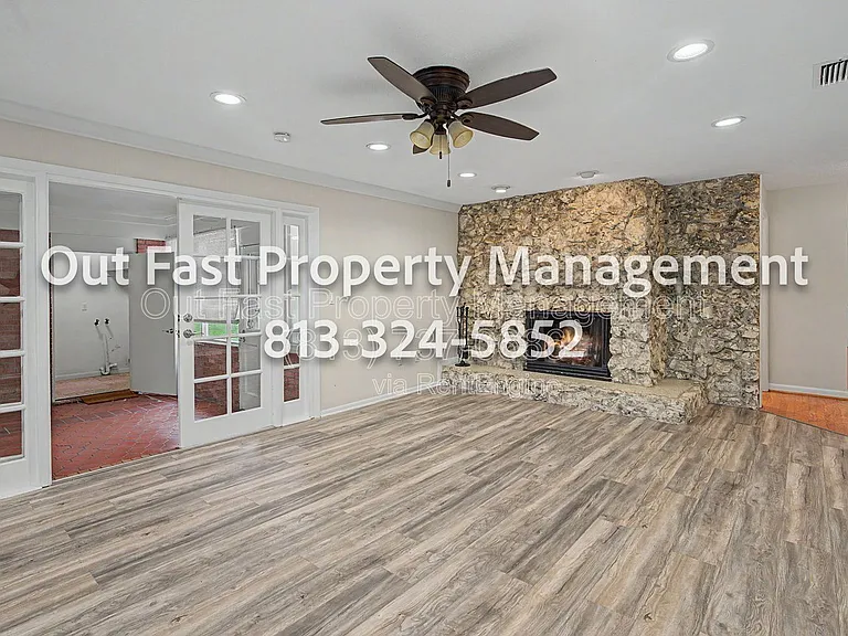 639 Howard Ave — Photo 36