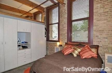 Bedroom
						:
						Built in quadruple closet unit with drawers and storage, plenty of storage room