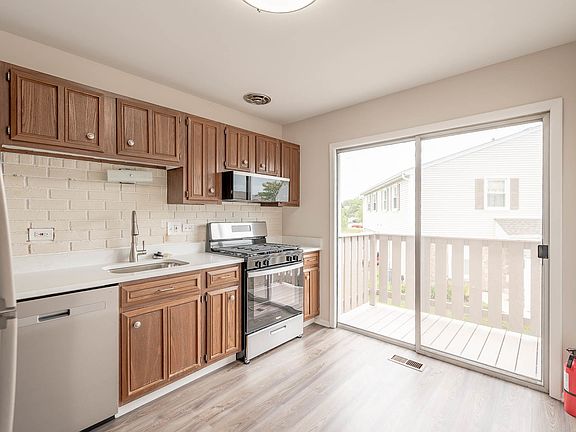 4th image of 1100 Boston Hbr #1100