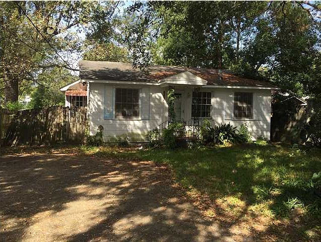 1st image of 666 Johnston Ave