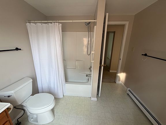 4th image of 4 Hyde Ave #4